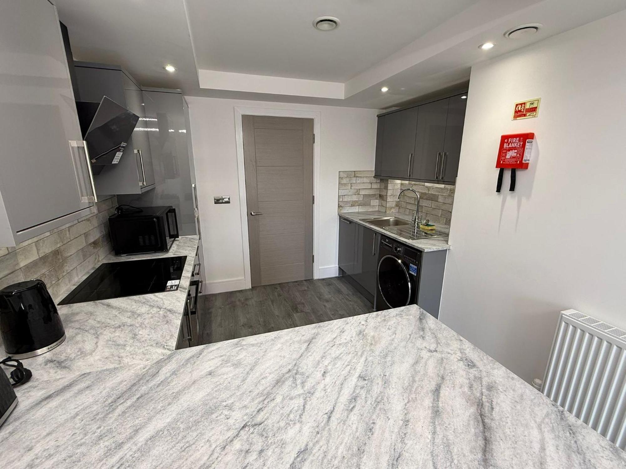 The Ashcroft Apartments Free Parking Eccles Luaran gambar